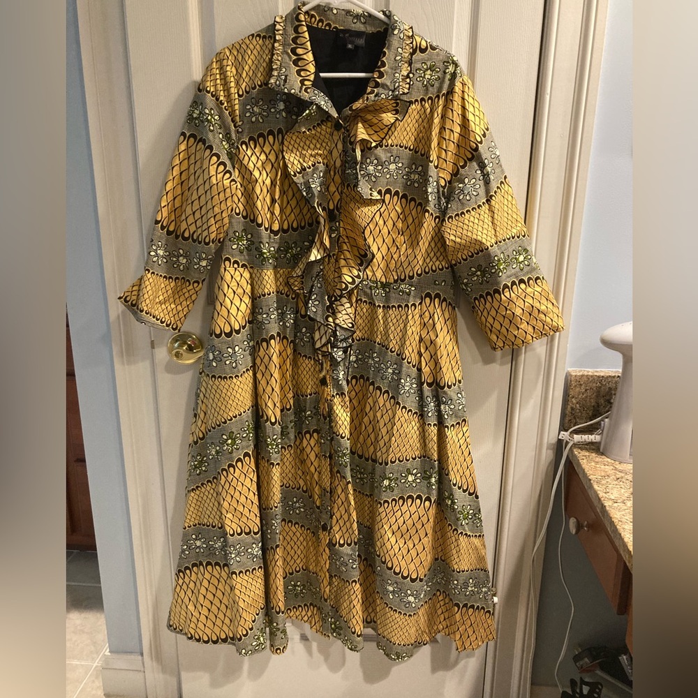 African inspired from DC boutique, vibrant gold and black Jacket Dress XL NWOT - Picture 2 of 10